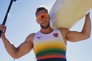 Aplenkė ir olimpinį čempioną: baidarininkas Artūras Seja laimėjo kviestines varžybas JAV