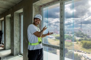 Atlikėjas V. Baumila Vilniuje įsigijo būstą: „Lietuvoje tokių įspūdingų pastatų nėra daug“