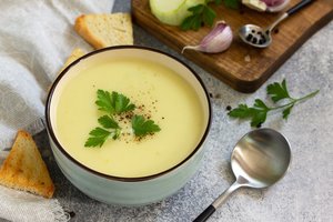 Unikalaus skonio, bet primirštos daržo gėrybės – aguročiai: štai ką iš jų galima pasigaminti