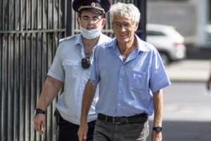 Rusų politikui L. Gozmanui skirta 15 parų arešto už A. Hitlerio ir J. Stalino palyginimą