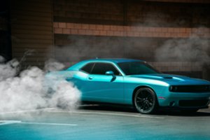 Amerikiečiai paskelbė, kada uždraus automobilių prekybą su vidaus degimo varikliais