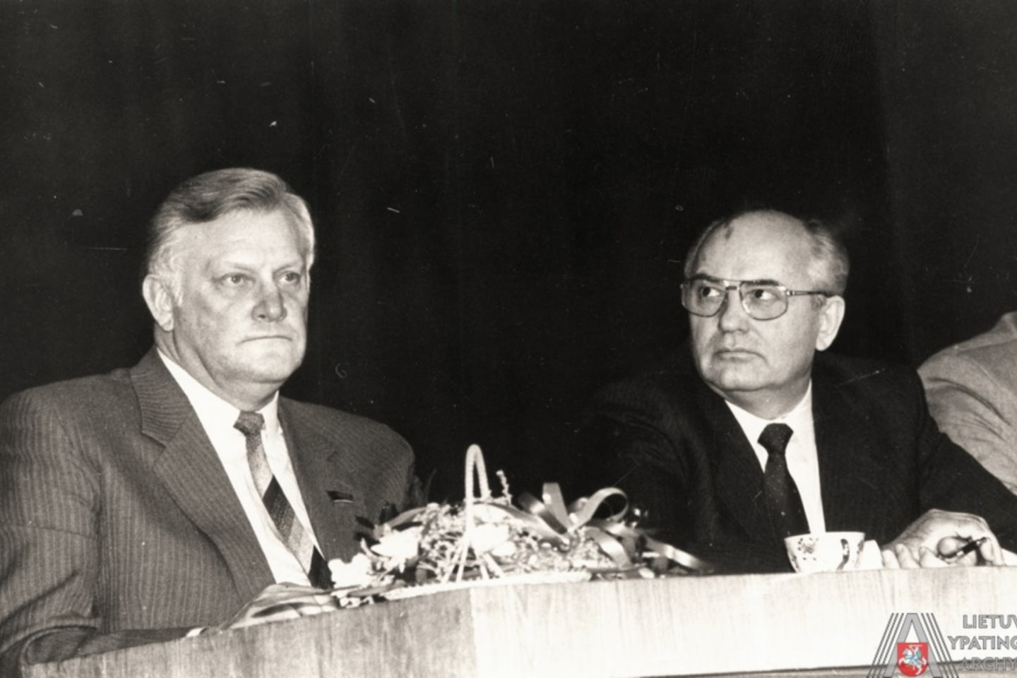 A.Brazauskas ir M. Gorbačiovas.<br>LYA nuotr.