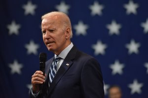J. Bidenas: politinis puolimas prieš FTB – „pasišlykštėtinas“