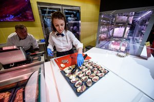 Nuo rugsėjo 1-osios „Maxima“ keičia parduotuvių darbo laiką