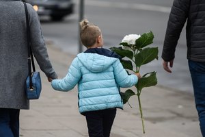 Sinoptikai: rugsėjo 1-ąją prireiks skėčių ir šiltesnių drabužių, temperatūra nesieks 20 laipsnių