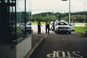 Suomija gerokai mažina Rusijos piliečiams išduodamų turistinių vizų skaičių