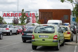 Dėl išaugusių elektros kainų „Akropolis“ Vilniuje keičia darbo laiką