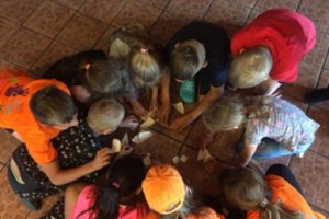 Šalyje veiks dar daugiau vaikų dienos centrų, kuriuose ugdomi kasdieniai vaikų įpročiai