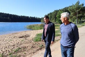 Garbės pilietis Algimantas Šalna džiaugėsi Ignalina: „Oi kiek čia mano išbėgiota, kiek išlakstyta...“