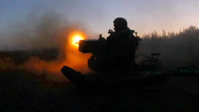 Ukrainiečiai trukdo okupantams pasiekti žymesnių tikslų: sunaikino kelis amunicijos sandėlius 