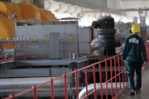 Karas Ukrainoje sustabdė svarbius estų planus: teks atgaivinti itin taršią energetikos sritį