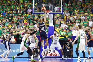 Lietuvos rinktinę į neviltį varęs E. Fournier: „Lietuviai turi geriausius sirgalius Europoje“