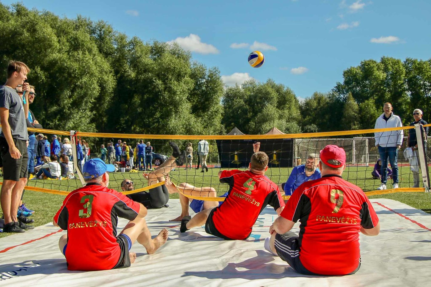  Rotary sporto žaidynėse surinkta tūkstantinė parama paralimpiečiams ir geriamojo vandens stotelėms Palangoje įrengti<br> D.Gribausko/LPAK nuotr.
