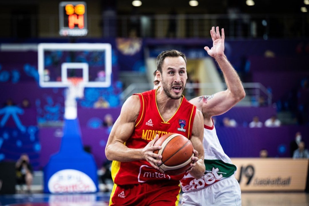 Du puikius spurtus surengę Juodkalnijos krepšininkai įveikė bulgarus