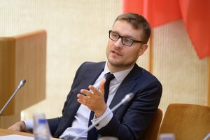 G. Nausėdai visuomenės sveikatos klausimais patarinės P. Gradeckas