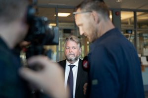 Švedijos teismas pripažino filmo apie kelto „Estonia“ katastrofą autorių kaltę