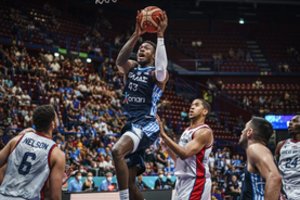 Be G. Antetokounmpo rungtyniavę graikai sutriuškino Didžiosios Britanijos rinktinę