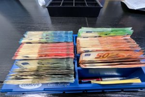 Sukčiai nespėjo pasidžiaugti jiems Joniškio ligoninės finansininkės pervestais 45 tūkstančiais eurų