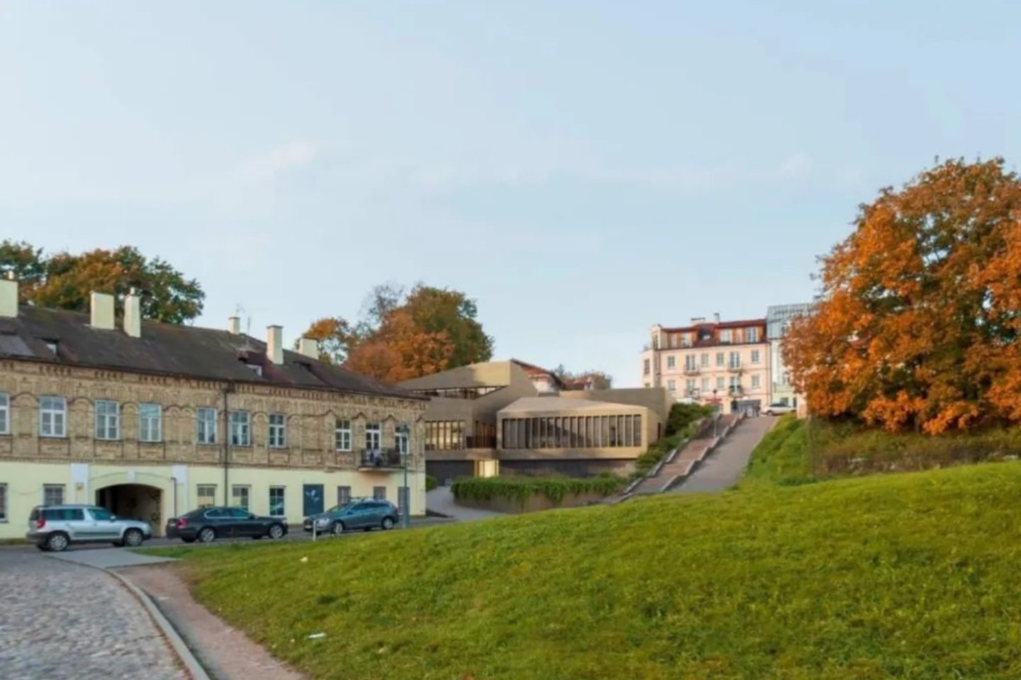 Vilniaus miesto savivaldybė pritarė projektiniams siūlymams, kuriais 1988-aisiais metais statytą nebenaudojamą siurblinę, esančią Vilniaus senamiestyje (Maironio g. 27A), siūloma rekonstruoti į daugiabutį namą.<br>Vizual.