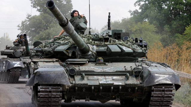 Sankcijos Rusijai užkerta kelią pildyti atsargas kariams: skelbia, kad ginklus perka iš Šiaurės Korėjos