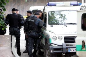 Pareigūnai protestuos dėl nepakankamo vykimo į tarnybą išlaidų kompensavimo: dabartinė situacija – graudžiai komiška