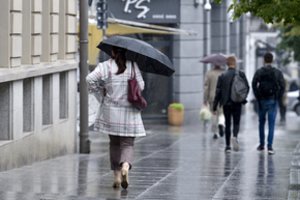 Tankesni debesys lankys tik dalį Lietuvos: sinoptikai praneša, kur lietaus tikimybė didžiausia