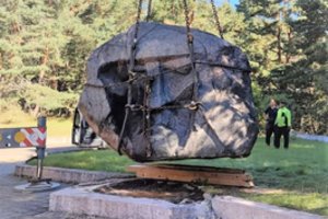 Sovietinis paveldas iškraustytas ir iš Kuršių nerijos – sugriautas dar vienas didvyriškos kovos mitas