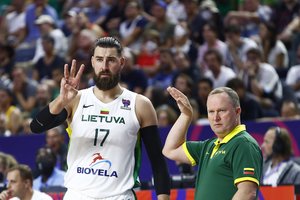 Lietuvos krepšininkų Europos čempionatų aštuntfinaliai – ir pergalės šėlsmas, ir beviltiškos ašaros