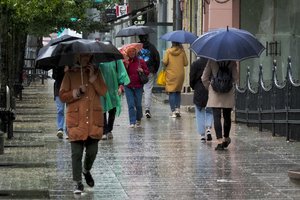 Orai: savaitgalis daug kur numatomas drėgnas ir niūrus