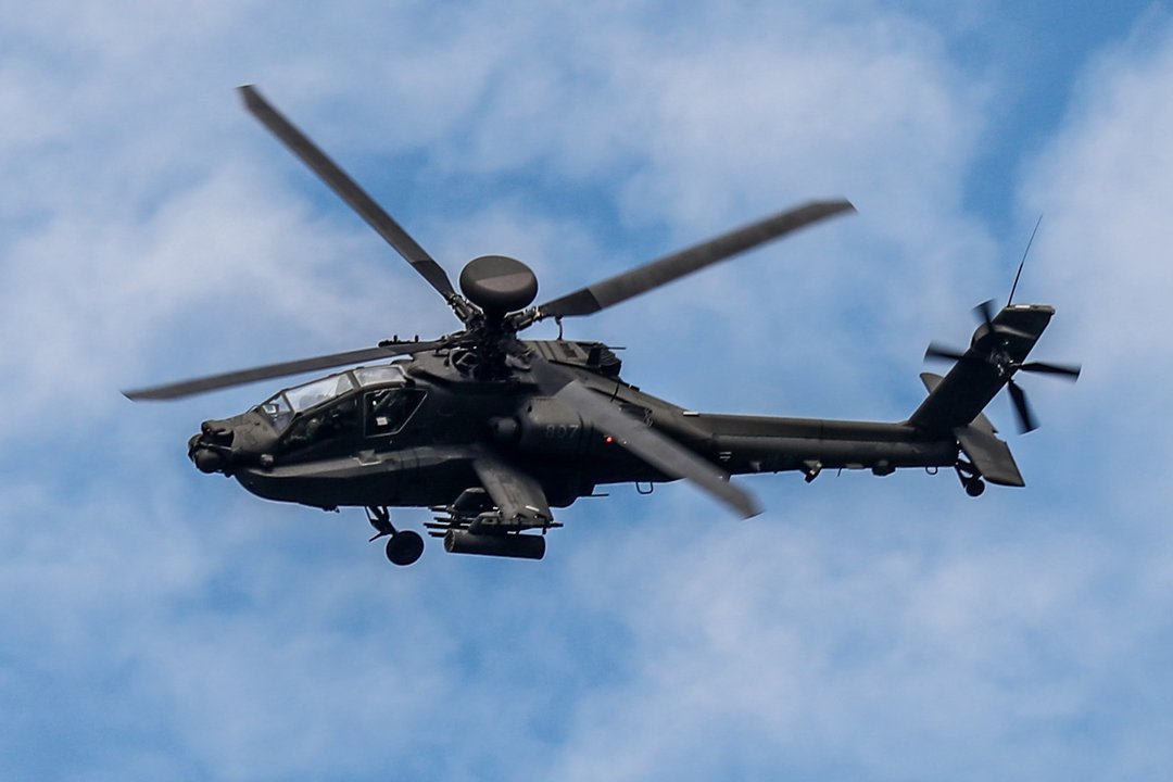 Polska wzmocni swoją obronę kupując amerykańskie śmigłowce Apache