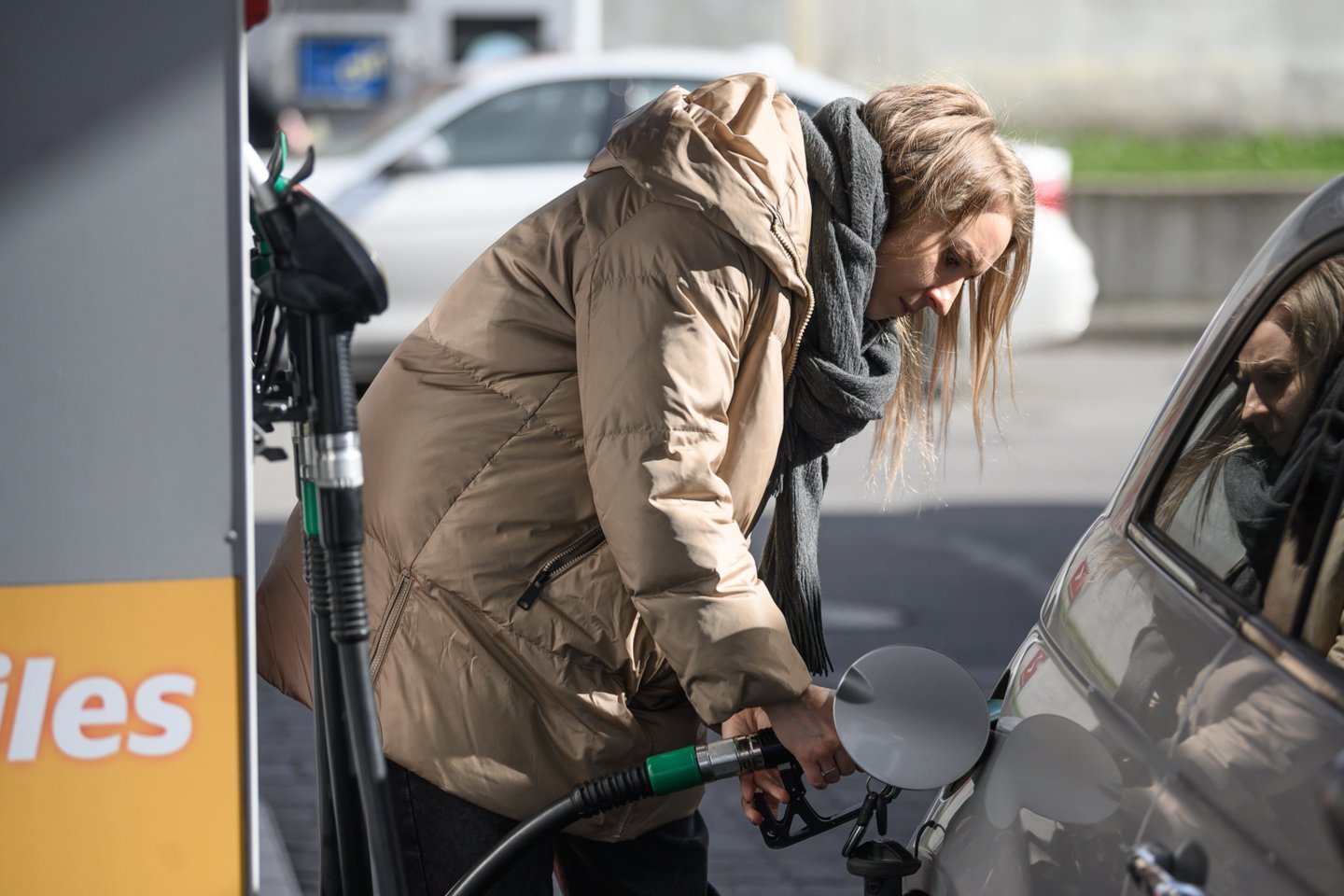 Per pastarąją savaitę tiek benzinas, tiek ir dyzelinas atpigo Lietuvoje, Latvijoje benzino kainos sumenko, dyzelino – pakilo.<br>V.Skaraičio nuotr.