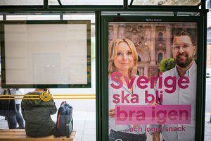Švedai balsuoja įtemptuose parlamento rinkimuose
