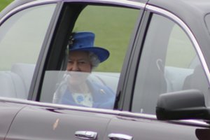 Vienintelis asmuo Jungtinėje Karalystėje, kuriam buvo leista vairuoti be teisių, o policija negalėjo pasakyti nė žodžio