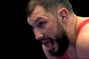 Pasaulio imtynių čempionate M. Knystautas prarado galimybę kovoti dėl aukso, tačiau liko viltis nugvelbti bronzą