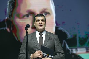 Kriminaliu elementu įvardintas A. Pukelis kirto atgal – atakuoja Seimą, o V. Alekną vadina „paminklu“