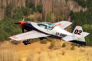 Europos akrobatinio skraidymo čempionate – du Lietuvos atstovai