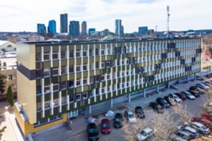 Vilniaus rajono savivaldybės pastatas po pusantrų metų atnaujinimo – neatpažįstamas