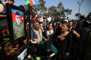 Prie Armėnijos ir Azerbaidžano sienos po susirėmimų laikomasi paliaubų