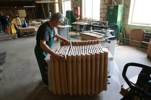 Įvardijo sektorius, kurie gali skaudžiausiai pajusti krizę: jei valstybė nesiims padėti, augs bedarbių skaičius