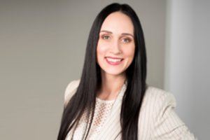 Dešimtmetį siuntų tarnyboje dirbanti Inga: vadovai turi padėti darbuotojams atsiskleisti