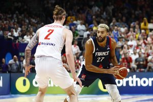 Gynyboje dominavę prancūzai sutriuškino Lenkijos rinktinę ir žengė į Europos čempionato finalą