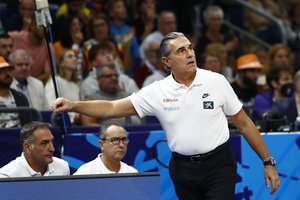 Rinktinių krepšinio guru S. Scariolo pateko į dar vieną finalą ir neteko amo: „Negaliu rasti žodžių“