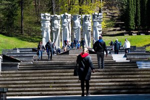 Vilnius imasi ieškoti galinčiųjų nukelti sovietinius paminklus 