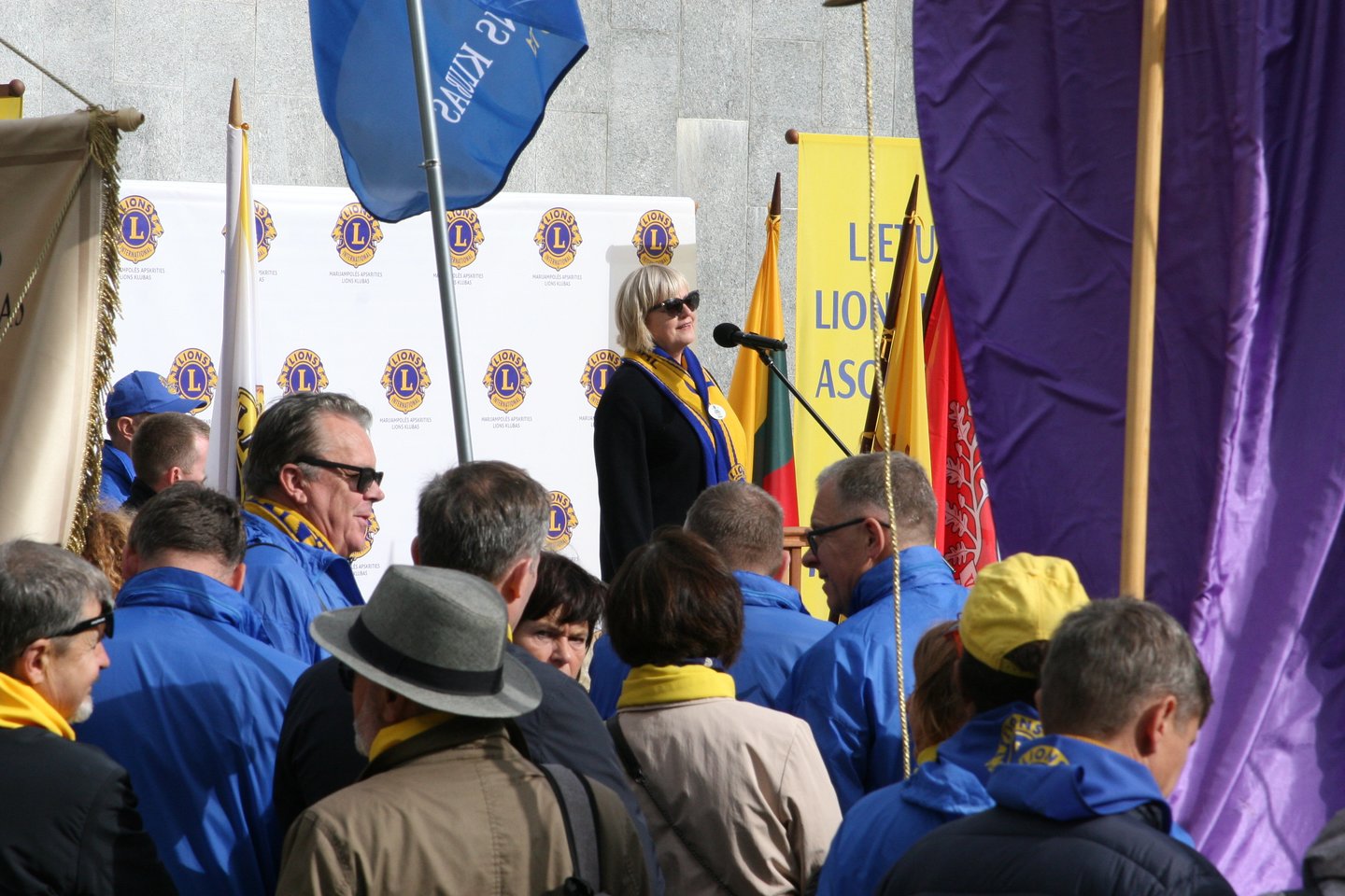 Forumo pradžią paskelbė Lietuvos LIONS klubų asociacijos gubernatorė J.Gulbinienė.<br>L.Juodzevičienės nuotr.
