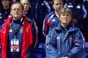 Troškimas atstovauti rinktinei vertė futbolininkes tenkinti nacionalinės ekipos trenerės aistras