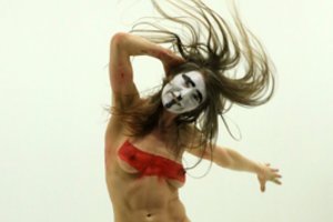 Trečiadienį pradeda teatro festivalis „Sirenos“, kuriame – mokslas, kūnai ir jų kova už teisę būti