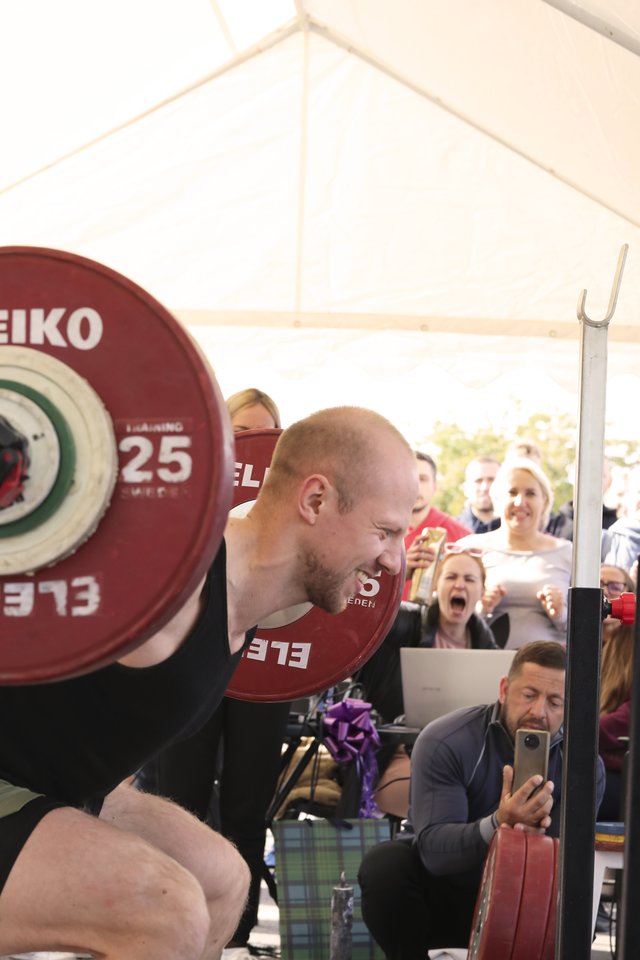  Erikas Dovydėnas pagerino Guinnesso rekordą.<br>Organizatorių nuotr.