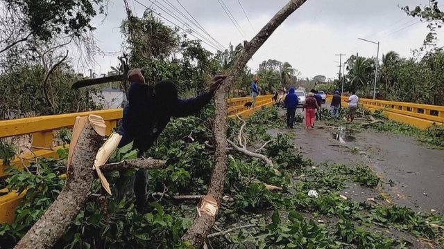 Puerto Riką nuniokojęs uraganas „Fiona“ atslinko į Dominikos Respubliką – evakuota daug nei 11 000 gyventojų 