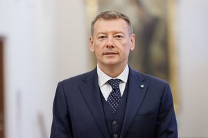 V. Janulevičius: gresiant recesijai MMA reikėtų didinti mažiau, o NPD – daugiau