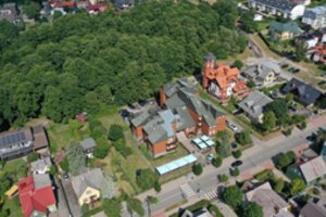 Parduos miškininkams priklausiusius poilsio namus pajūryje: domisi dar net aukcionui neprasidėjus